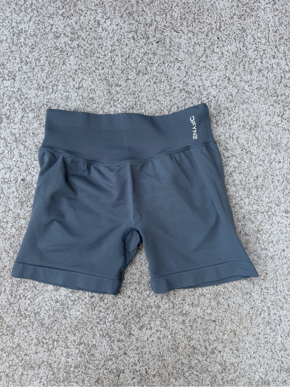 DFYNE Seamless High-Rise Athletic Bike Shorts - Charcoal